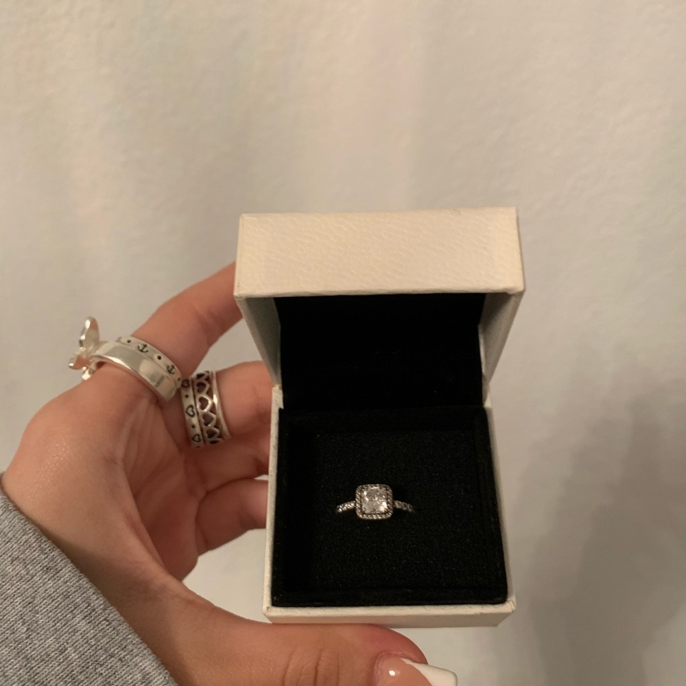 pandora diamond ring